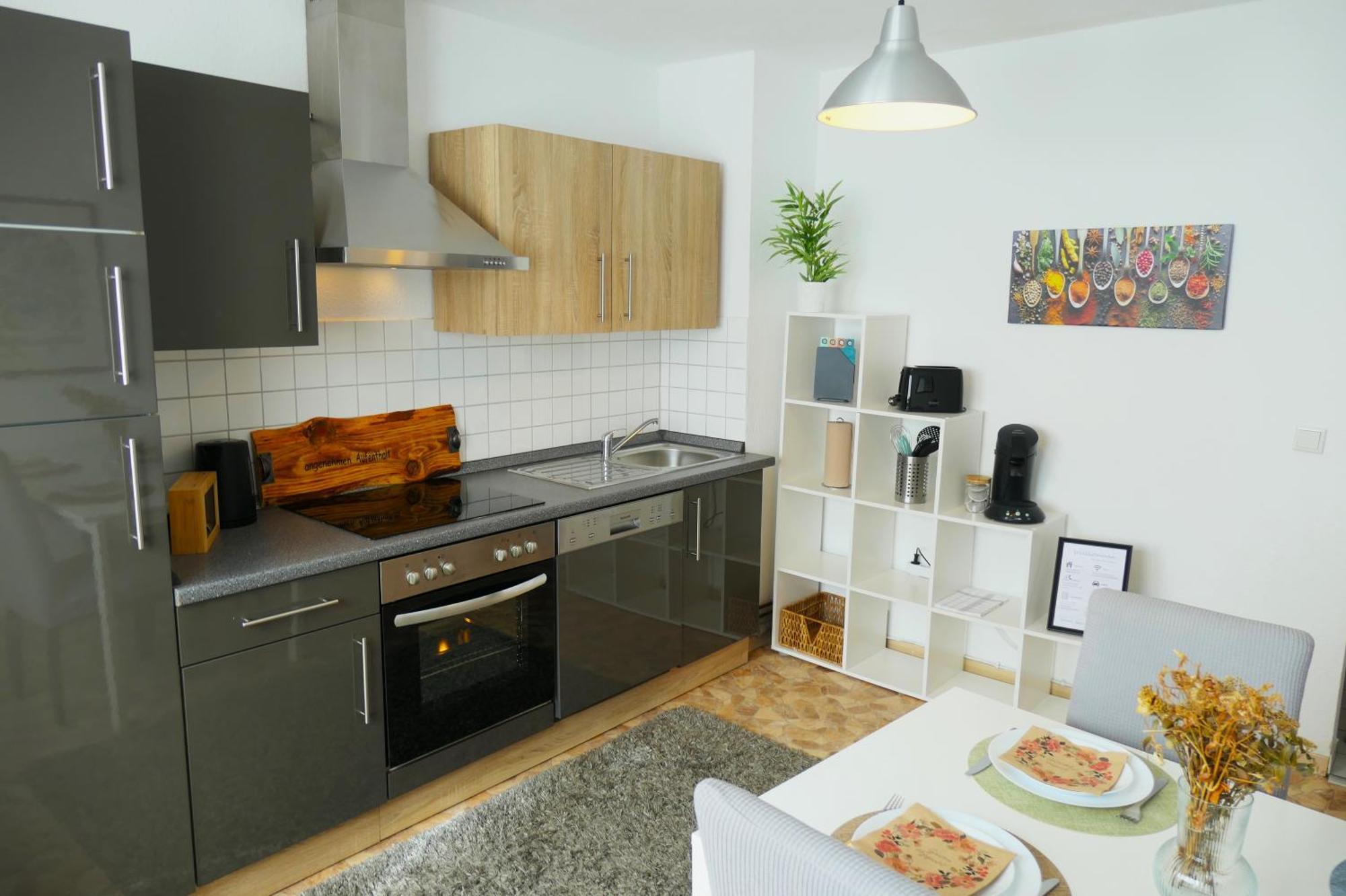 Schoelerberg Apartment Mit Tiefgaragenparkplatz Und Kingsize-Bett Osnabruck Bagian luar foto